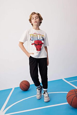 Erkek Çocuk NBA Chicago Bulls Oversize Fit Bisiklet Yaka Tişört