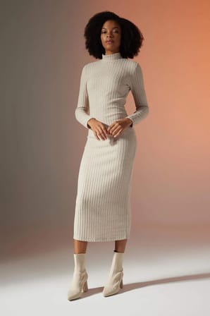DeFacto Bodycon Yarım Balıkçı Yaka Uzun Kollu Maxi Elbise B8602AX23WNBG760