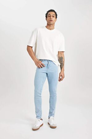 DeFacto Super Skinny Fit En Dar Kalıp Normal Bel Ekstra Dar Paça Jean Pantolon A6942AX24SPNM39