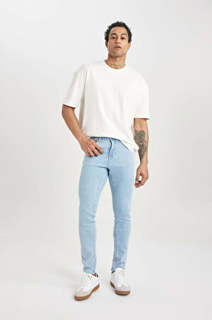 DeFacto Super Skinny Fit En Dar Kalıp Normal Bel Ekstra Dar Paça Jean Pantolon A6942AX24SPNM39