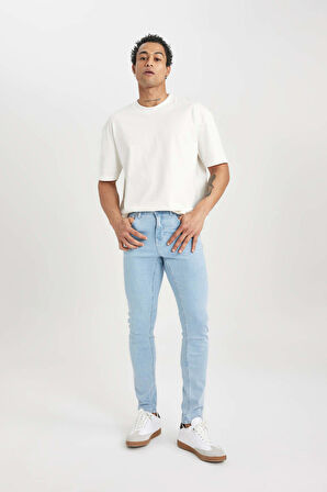DeFacto Super Skinny Fit En Dar Kalıp Normal Bel Ekstra Dar Paça Jean Pantolon A6942AX24SPNM39