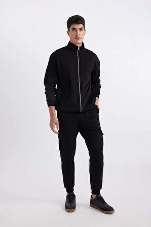 DeFacto Jogger Eşofman Altı Slim Fit Dar Kesim Kargo Cepli Basic Düz Beli Bağcıklı Lastikli Paça B4543AX23WNBK81