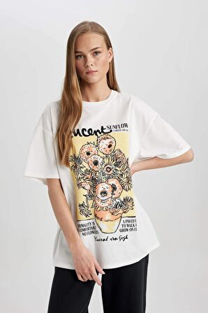 DeFacto Van Gogh Oversize Fit Bisiklet Yaka Kısa Kollu Tişört C3778AX24SMWT32