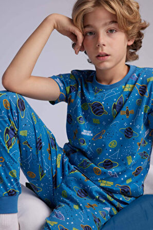 DeFacto Erkek Çocuk Pijama Takımı Bisiklet Yaka Desenli Kısa Kollu Üst Uzun Alt C0838A824SPIN120