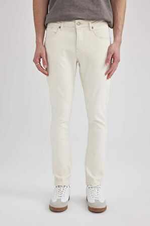 DeFacto Carlo Skinny Fit Ekstra Dar Kalıp Normal Bel Ekstra Dar Paça Jean Pantolon C6025AX24SMBG714