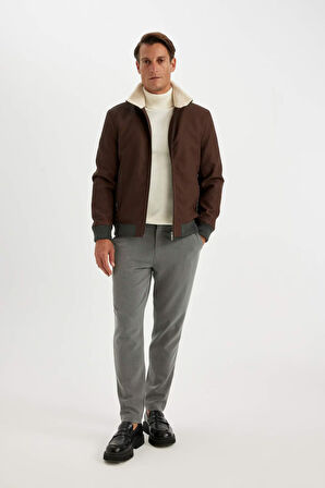 Slim Fit Dik Yaka Astarlı Fermuar Kapamalı Çift Cepli Mevsimlik Suni Deri Mont Ceket