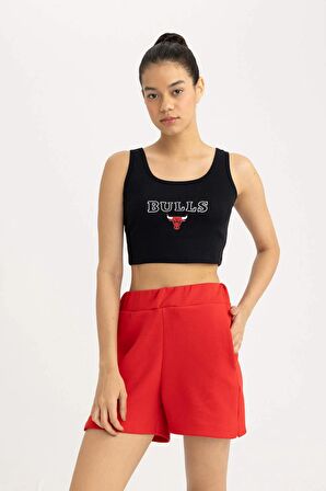 DeFactoFit NBA Chicago Bulls Cropped Fit Bisiklet Yaka Atlet B9961AX24SMBK81