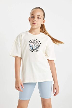 DeFacto Kız Çocuk NBA Brooklyn Nets Relax Fit Bisiklet Yaka Kısa Kollu Tişört C5776A824SMER99