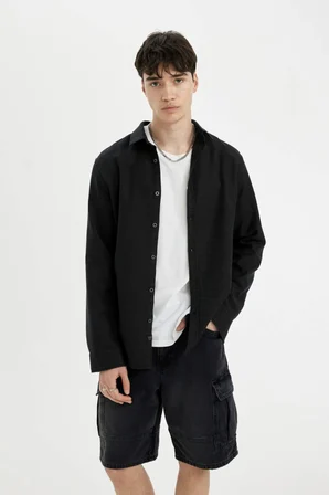 DeFacto Slim Fit Dar Kesim Pamuklu Basic Düz Uzun Kollu Siyah Gömlek A4644AX24AUBK81