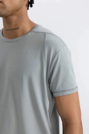 DeFactoFit Standart Fit Bisiklet Yaka Sporcu Ağır Kumaş Kısa Kollu Tişört C2829AX24SMGR488