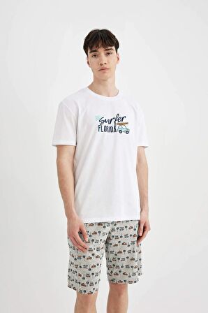 DeFacto Regular Fit Pijama Takımı Baskılı Kısa Kollu Üst Desenli Şort C2884AX24SMWT34