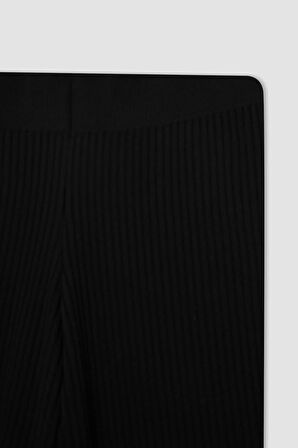 DeFacto Relax Fit Triko Pantolon Beli Lastikli Basic Düz Geniş Paça Y1325AZ24AUBK81