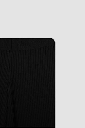 DeFacto Relax Fit Triko Pantolon Beli Lastikli Basic Düz Geniş Paça Y1325AZ24AUBK81