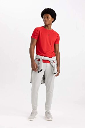 DeFactoFit Slim Fit Dar Kesim Bisiklet Yaka Baskılı Sporcu Kısa Kollu Tişört V2887AZ24SPRD2