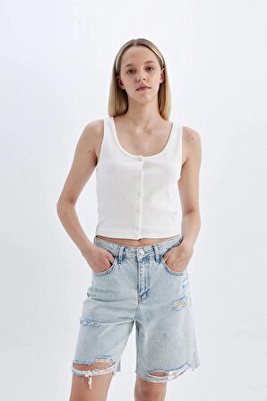 DeFacto Normal Bel Yırtık Jean Bermuda Şort C2467AX24HSNM39
