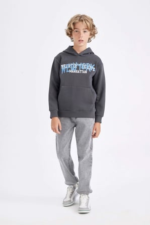 DeFacto Erkek Çocuk Kapüşonlu Sırt Baskılı Sweatshirt C9785A824AUAR15