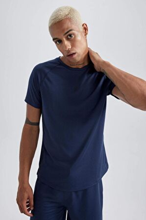 DeFactoFit Slim Fit Dar Kesim Bisiklet Yaka Baskılı Sporcu Kısa Kollu Tişört V2887AZ24SPNV201
