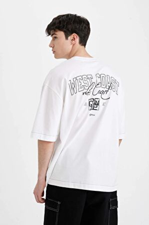 DeFacto Loose Fit Bisiklet Yaka Sırt Baskılı Kısa Kollu Tişört C2488AX24SMWT34