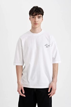 DeFacto Loose Fit Bisiklet Yaka Sırt Baskılı Kısa Kollu Tişört C2488AX24SMWT34