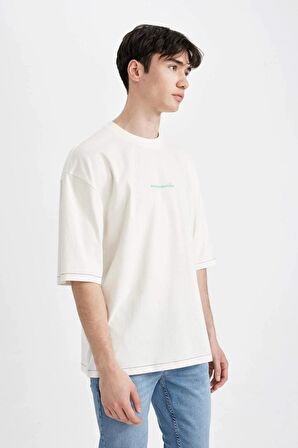 DeFacto Loose Fit Bisiklet Yaka Sırt Baskılı Kısa Kollu Tişört C2732AX24SMER105