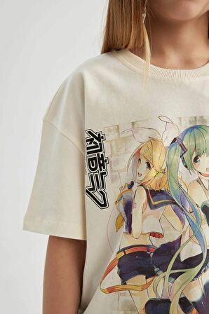 DeFacto Kız Çocuk Hatsune Miku Oversize Fit Bisiklet Yaka Kısa Kollu Tişört C4691A824SMER99