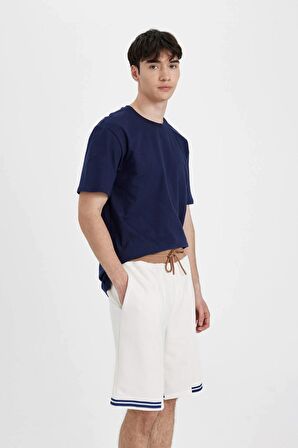 DeFacto Regular Fit Baskılı Düz Paça Şort B8794AX24SMER105