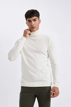 DeFacto Slim Fit Dar Kesim Balıkçı Yaka Basic Düz Triko Kazak R1124AZ24WNER100