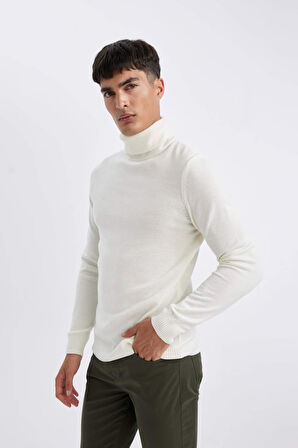 DeFacto Slim Fit Dar Kesim Balıkçı Yaka Basic Düz Triko Kazak R1124AZ24WNER100