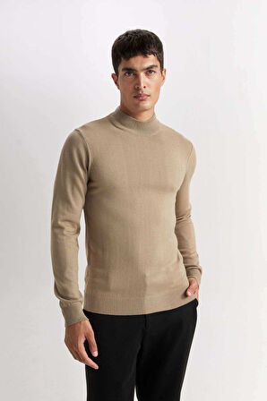 DeFacto Slim Fit Dar Kesim Yarım Balıkçı Yaka Basic Düz Triko Kazak R1127AZ24WNBG684