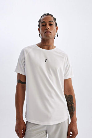 DeFactoFit Slim Fit Dar Kesim Bisiklet Yaka Baskılı Sporcu Kısa Kollu Tişört V2887AZ24AUWT34