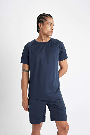 DeFactoFit Slim Fit Dar Kesim Bisiklet Yaka Baskılı Sporcu Kısa Kollu Tişört V2887AZ24AUNV146