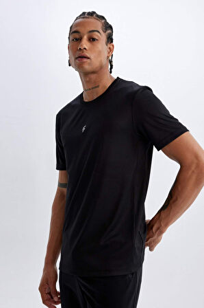 DeFactoFit Slim Fit Dar Kesim Bisiklet Yaka Baskılı Sporcu Kısa Kollu Tişört X6142AZ24AUBK81