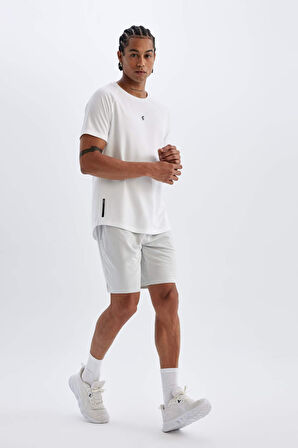 DeFactoFit Slim Fit Dar Kesim Sporcu Standart Paça Şort V3030AZ24AUGR493