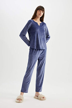 DeFacto Fall in Love Pijama Takım V Yaka Velur Uzun Kollu Üst Beli Lastikli Alt A3356AX24AUPR498