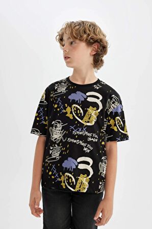DeFacto Erkek Çocuk Oversize Fit Bisiklet Yaka Desenli Kısa Kollu Tişört C6278A824HSBK81