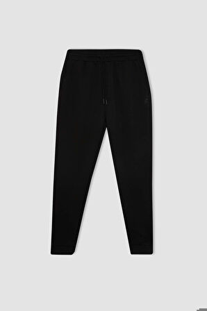 DeFactoFit Slim Fit Sporcu Jogger Eşofman Altı Dar Kesim Skuba Dalgıç Kumaş Standart Paça Beli Bağcıklı Lastikli Paça Z9112AZ24AUBK81