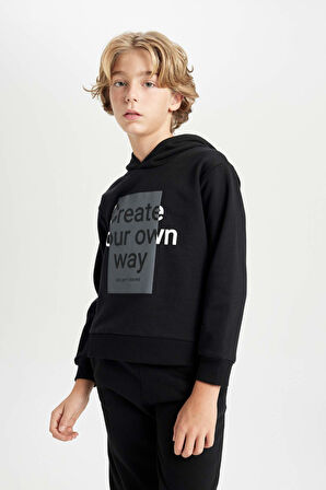 DeFacto Erkek Çocuk 2'li Takım Kapüşonlu Baskılı Sweatshirt Üst Beli Lastikli Jogger Eşofman Altı D2034A824AUBK81