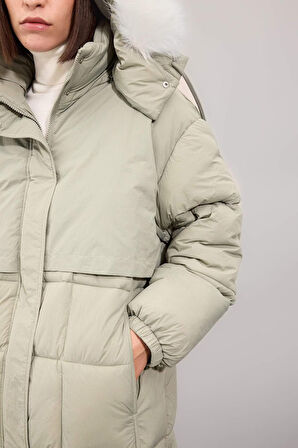 DeFacto Regular Fit Kapüşonlu Parka C9773AX24WNGN1127
