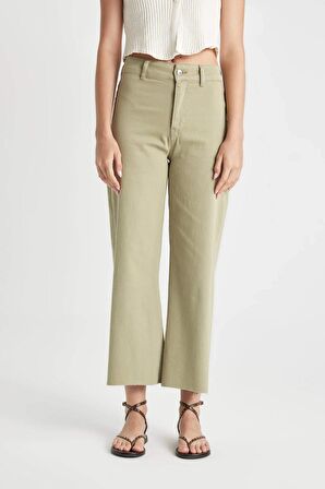DeFacto Culotte Yüksek Bel Paça Ucu Kesik Crop Jean Pantolon D2966AX24HSKH445