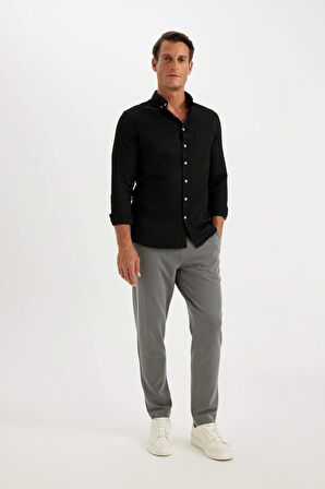 DeFacto Slim Fit Dar Kesim Düğmeli Dokulu Düz Pamuk Karışımlı Uzun Kollu Siyah Gömlek T2066AZ24AUBK81