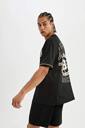 DeFactoFit NBA Brooklyn Nets Boxy Fit Bisiklet Yaka Ağır Kumaş Sırt Baskılı Kısa Kollu Tişört B9918AX24SMBK81