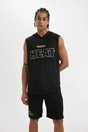 DeFactoFit NBA Miami Heat Standart Fit Kapüşonlu Ağır Kumaş Atlet B9920AX24SMBK81