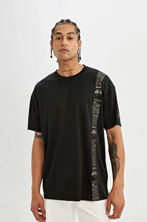 DeFactoFit NBA Los Angeles Lakers Boxy Fit Bisiklet Yaka Ağır Kumaş Kısa Kollu Tişört C7306AX24SMBK81