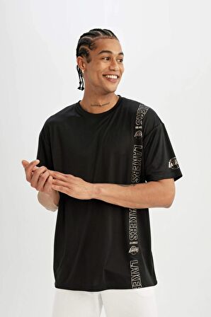 DeFactoFit NBA Los Angeles Lakers Boxy Fit Bisiklet Yaka Ağır Kumaş Kısa Kollu Tişört C7306AX24SMBK81