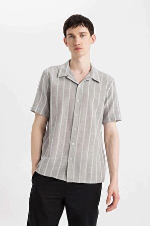 DeFacto Regular Fit Yazlık Polo Yaka Pamuklu Kısa Kollu Gömlek Z7344AZ24SMKH158