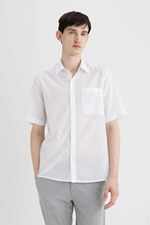 DeFacto Relax Fit Yazlık Polo Yaka Pamuklu Kısa Kollu Beyaz Gömlek C7598AX24SMWT34