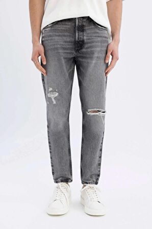 DeFacto %100 Pamuk 90's Slim Fit Dar Kalıp Yüksek Bel Dar Paça Yırtık Detaylı Jean Pantolon C9829AX24SMNM55