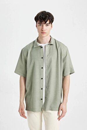 DeFacto Relax Fit Yazlık Polo Yaka Pamuklu Kısa Kollu Gömlek C7394AX24SMGN931