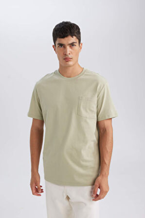 DeFacto Regular Fit Bisiklet Yaka Cep Detaylı Basic Düz Kısa Kollu Tişört D4797AX24AUKH478