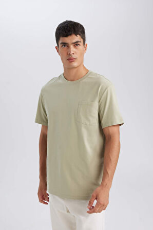 DeFacto Regular Fit Bisiklet Yaka Cep Detaylı Basic Düz Kısa Kollu Tişört D4797AX24AUKH478